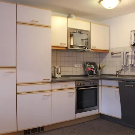 Haus & Heim Apartment *