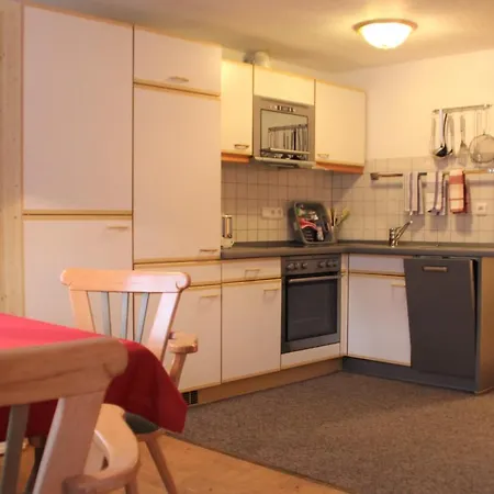 Haus & Heim Apartment *